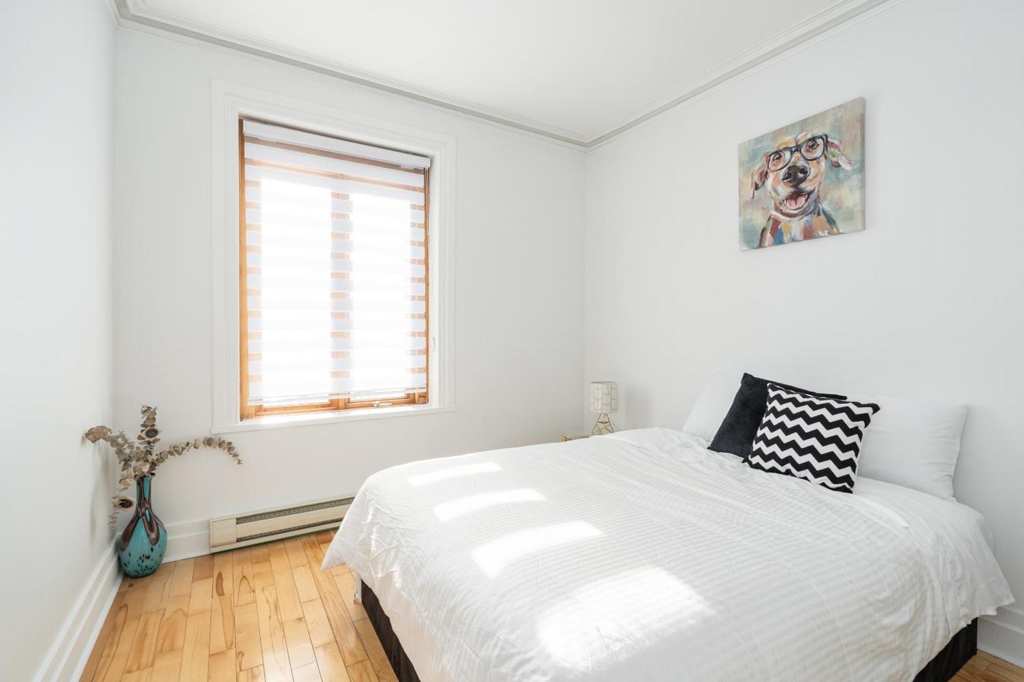 Centennial 6-Bedroom Waterfront Palace Sleeps 14 Montréal Exteriör bild